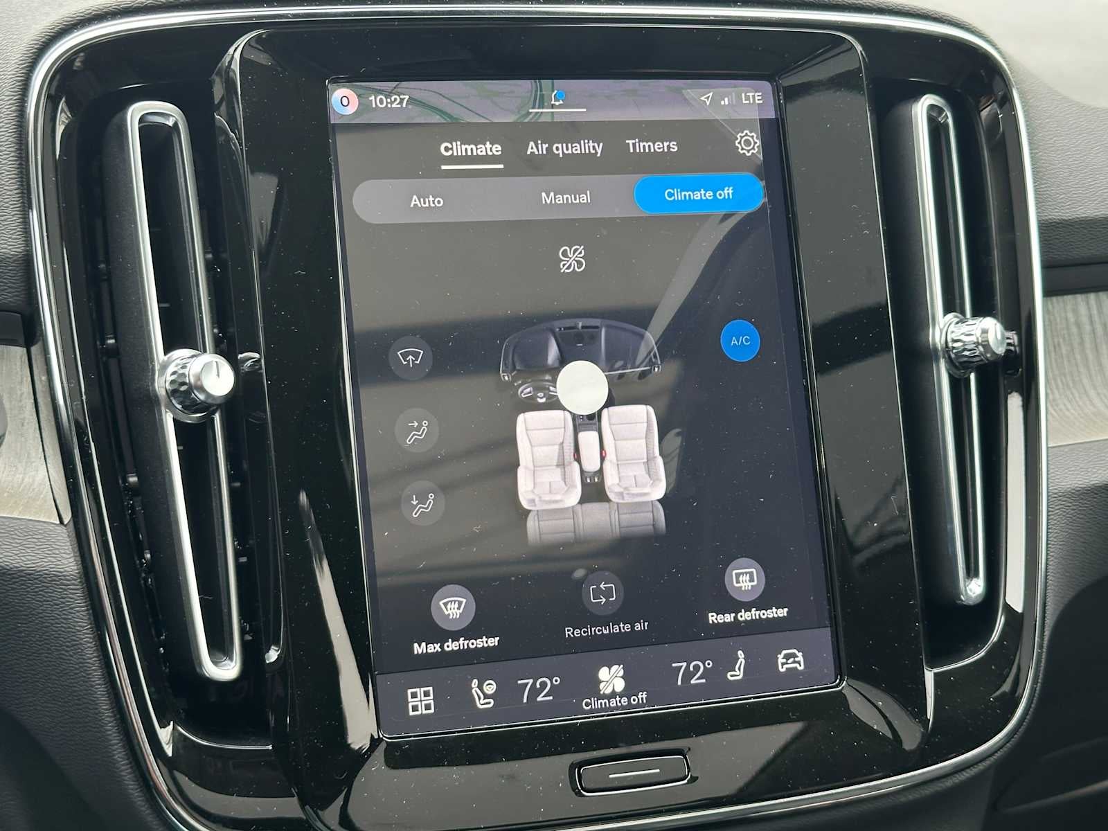 2026 Volvo XC40 Ultra