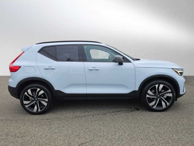 2026 Volvo XC40 Ultra