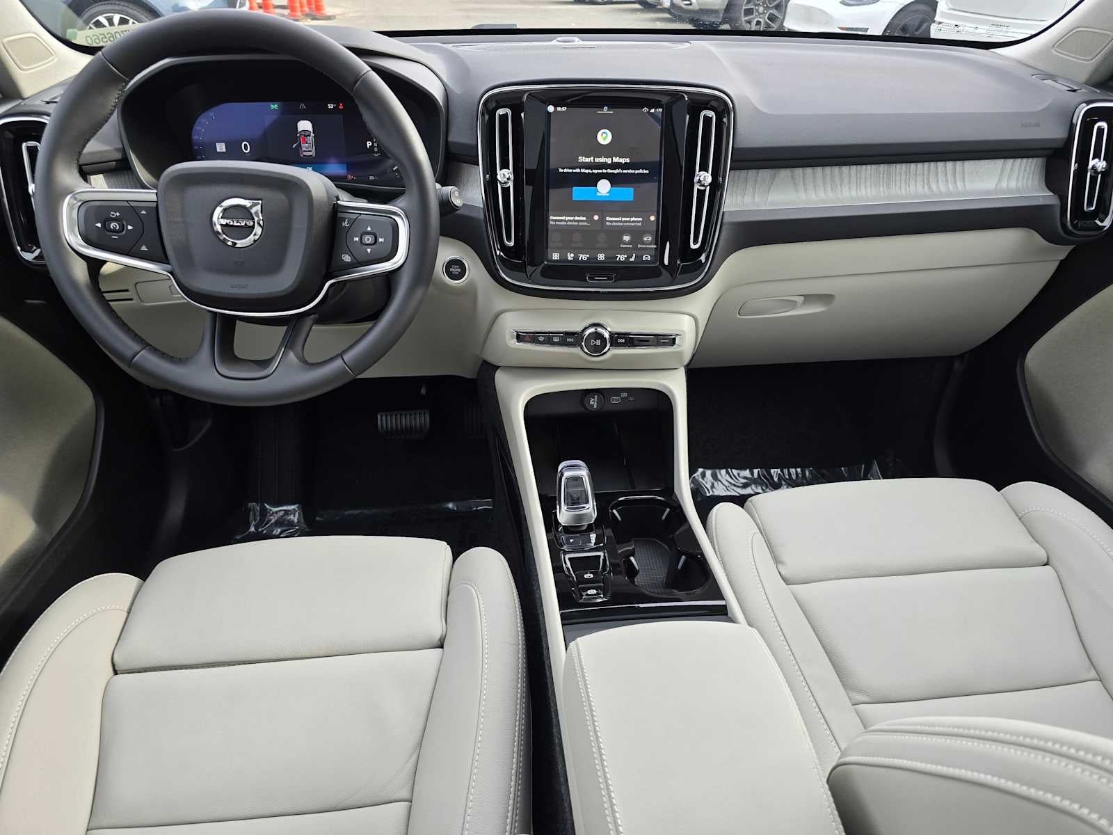 2026 Volvo XC40 Ultra