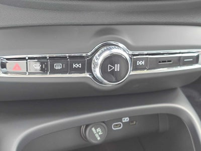 2026 Volvo XC40 Ultra
