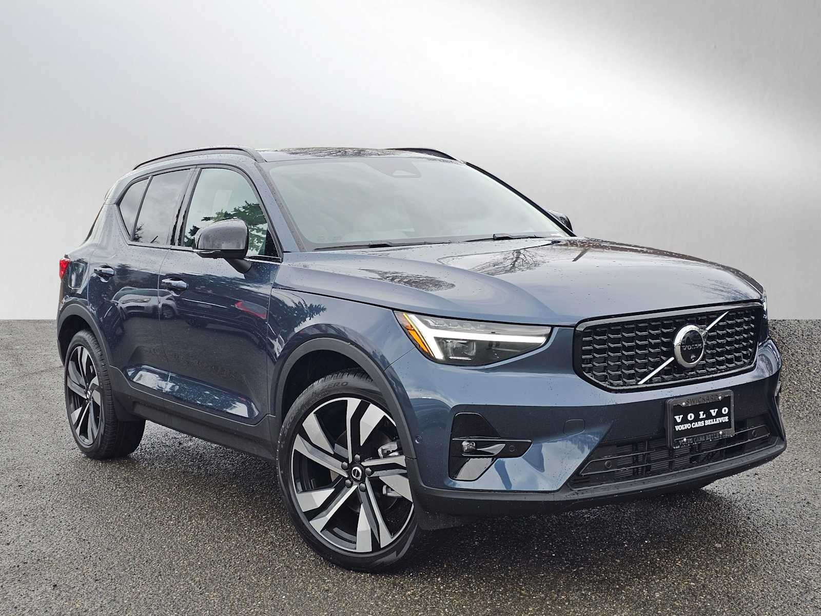 2026 Volvo XC40 Ultra