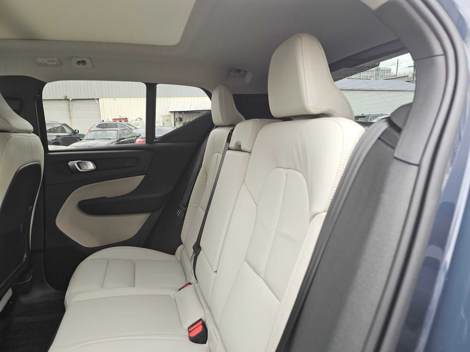 2026 Volvo XC40 Ultra