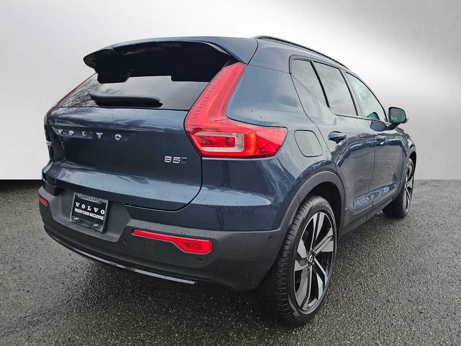 2026 Volvo XC40 Ultra