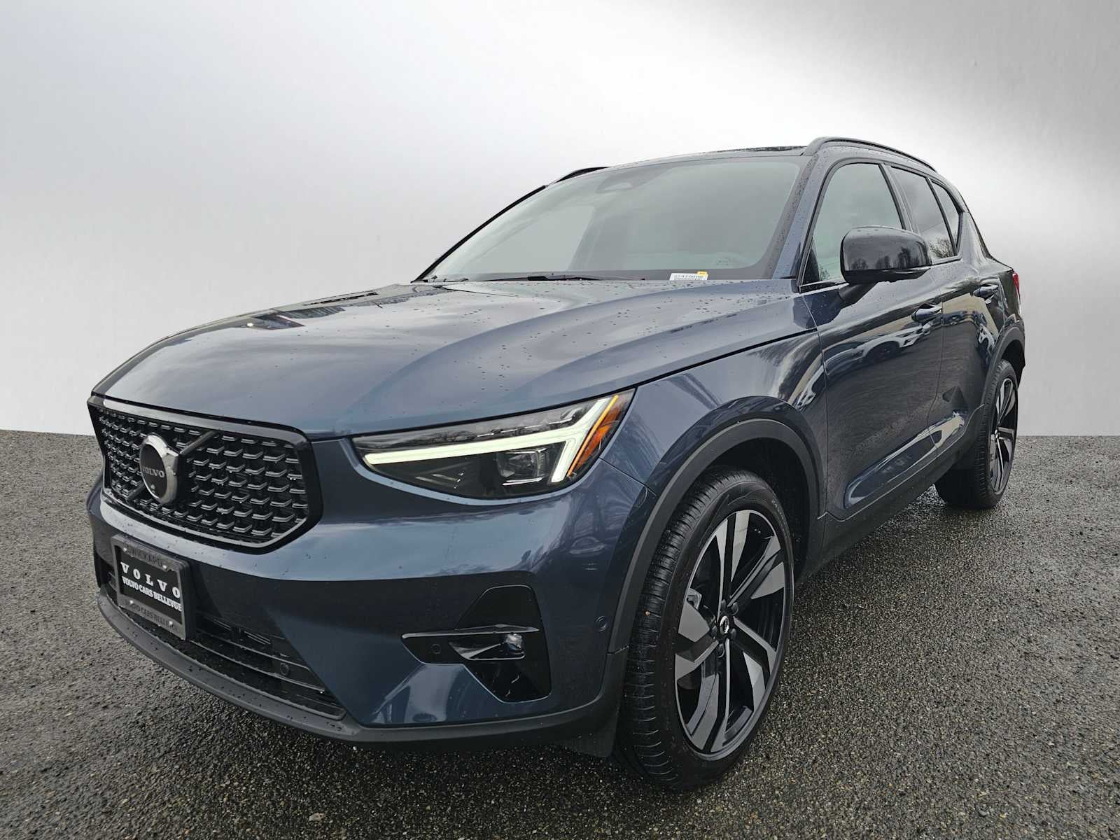 2026 Volvo XC40 Ultra