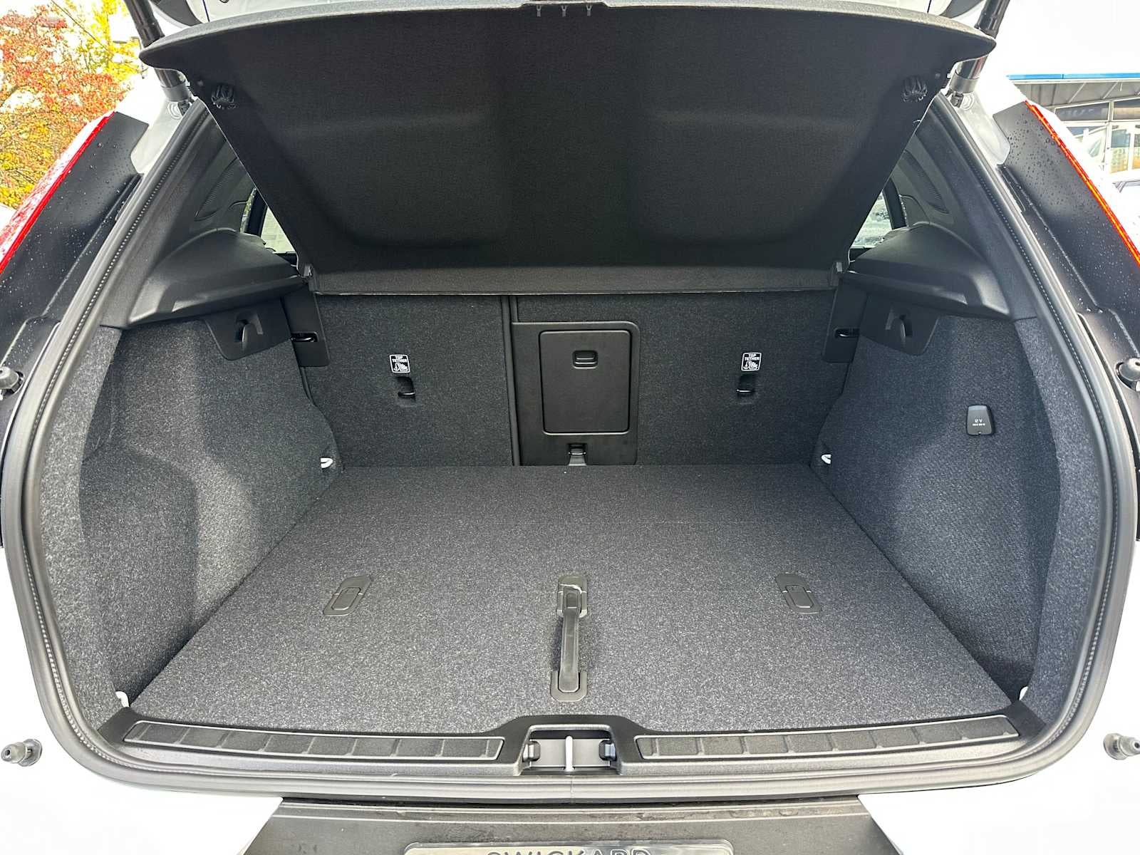 2026 Volvo XC40 Ultra