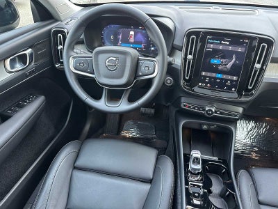 2025 Volvo XC40 Ultra Dark Theme