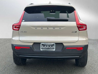 2025 Volvo XC40 Ultra Dark Theme