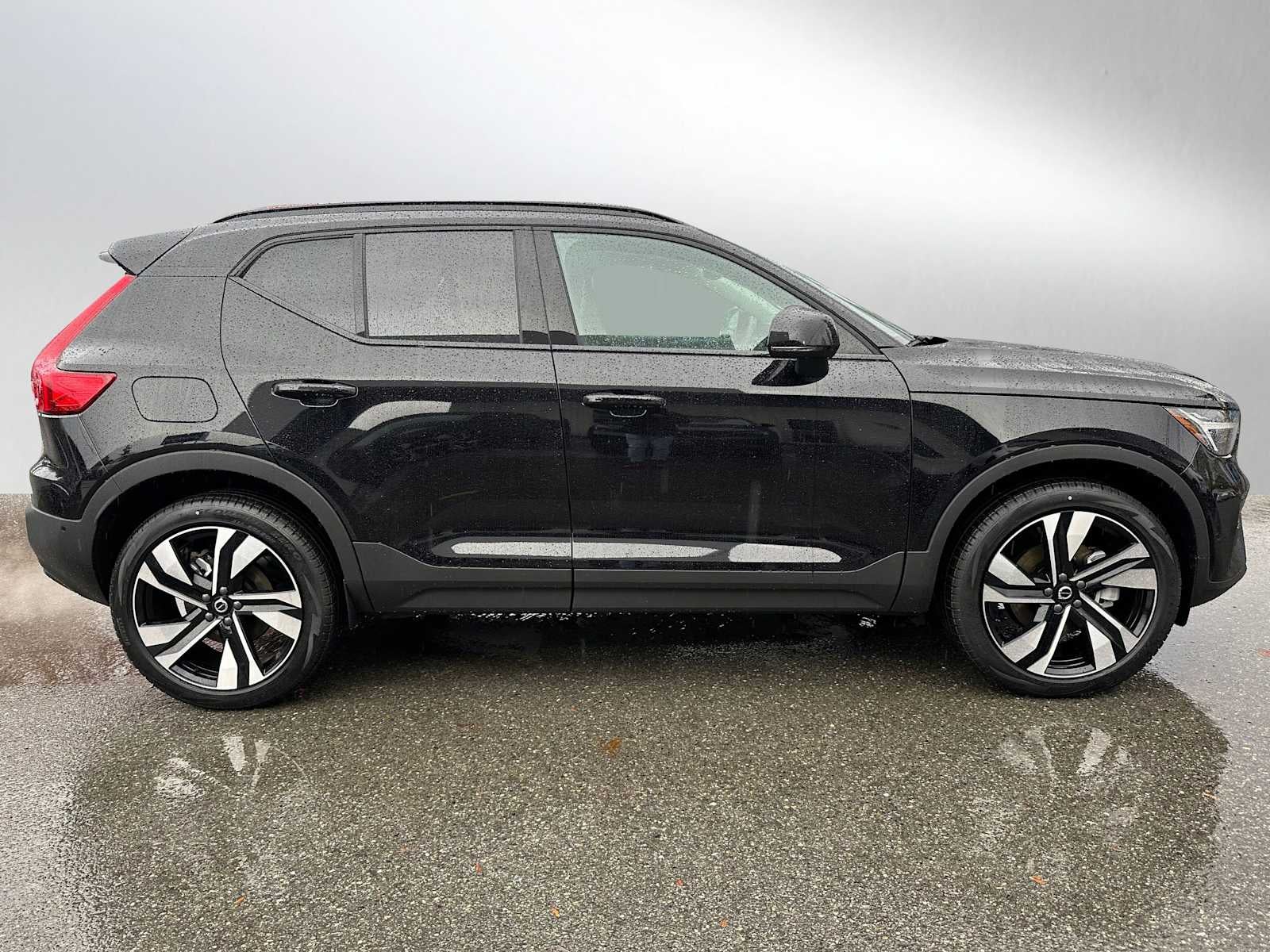 2026 Volvo XC40 Ultra
