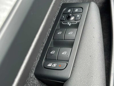 2026 Volvo XC40 Ultra