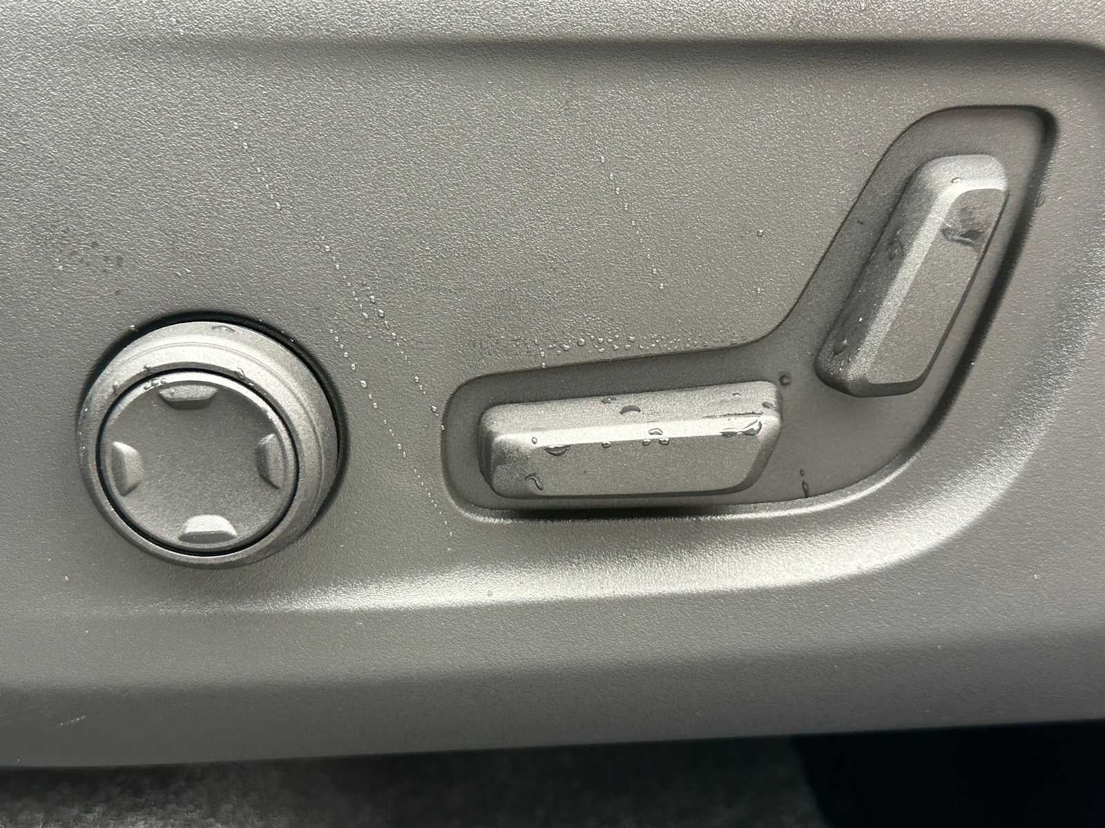 2026 Volvo XC40 Ultra