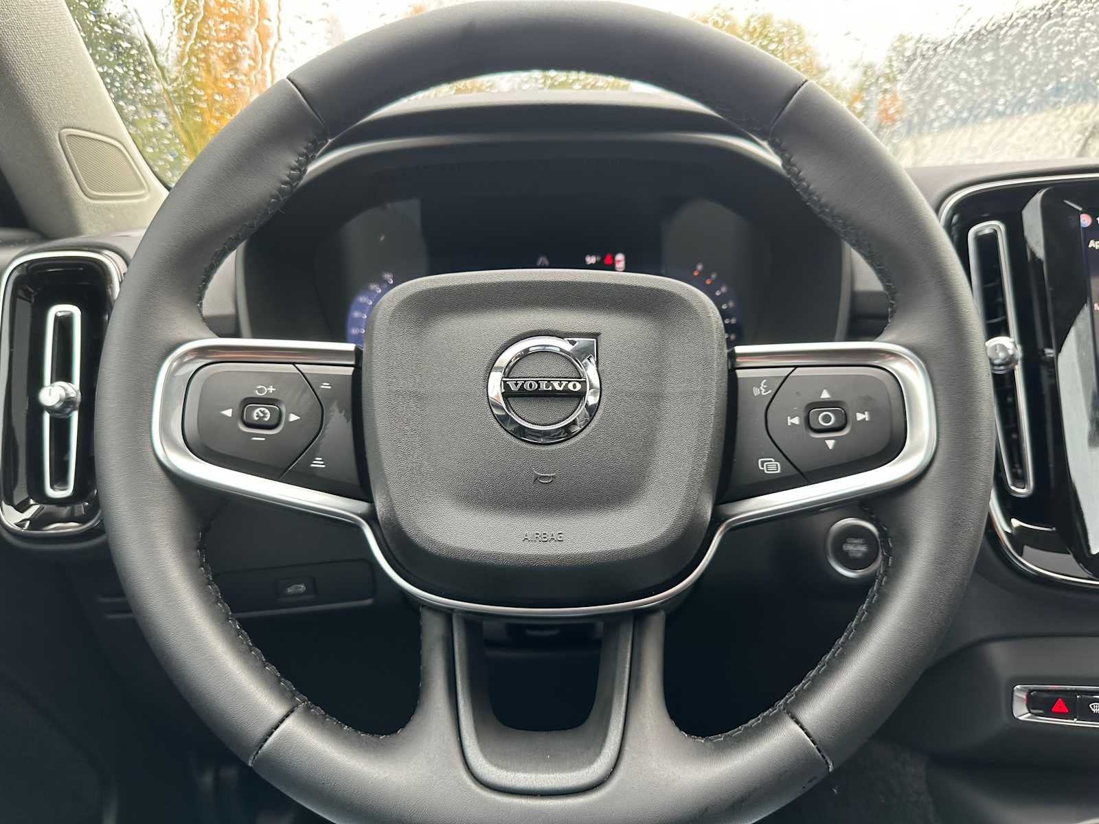 2026 Volvo XC40 Ultra