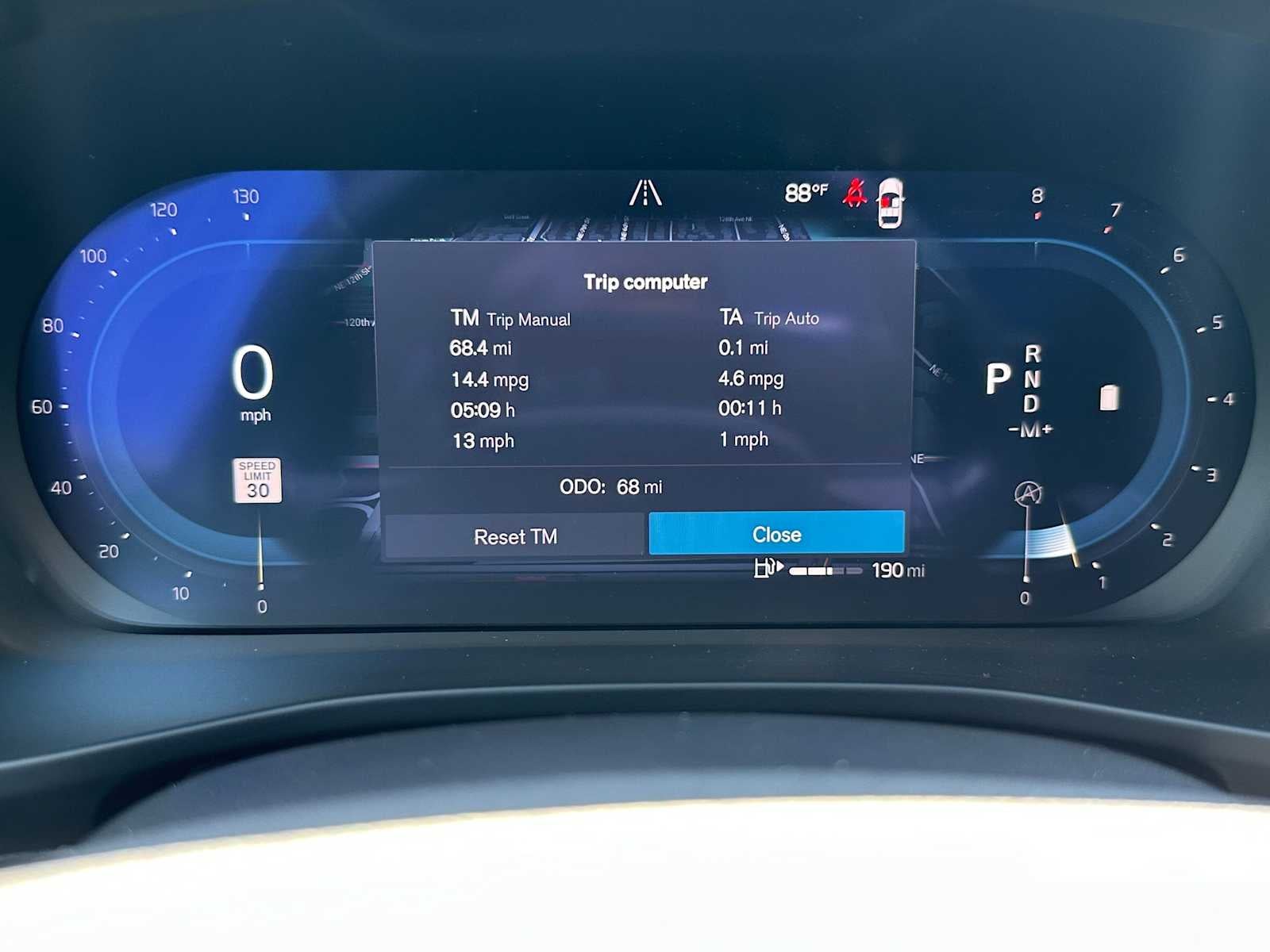 2025 Volvo XC40 Ultra Dark Theme