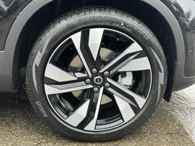 2026 Volvo XC40 Ultra