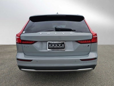 2025 Volvo V60 Cross Country Plus