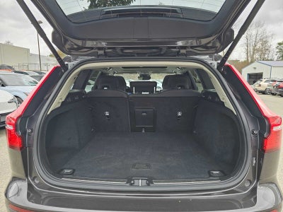 2025 Volvo V60 Cross Country Plus