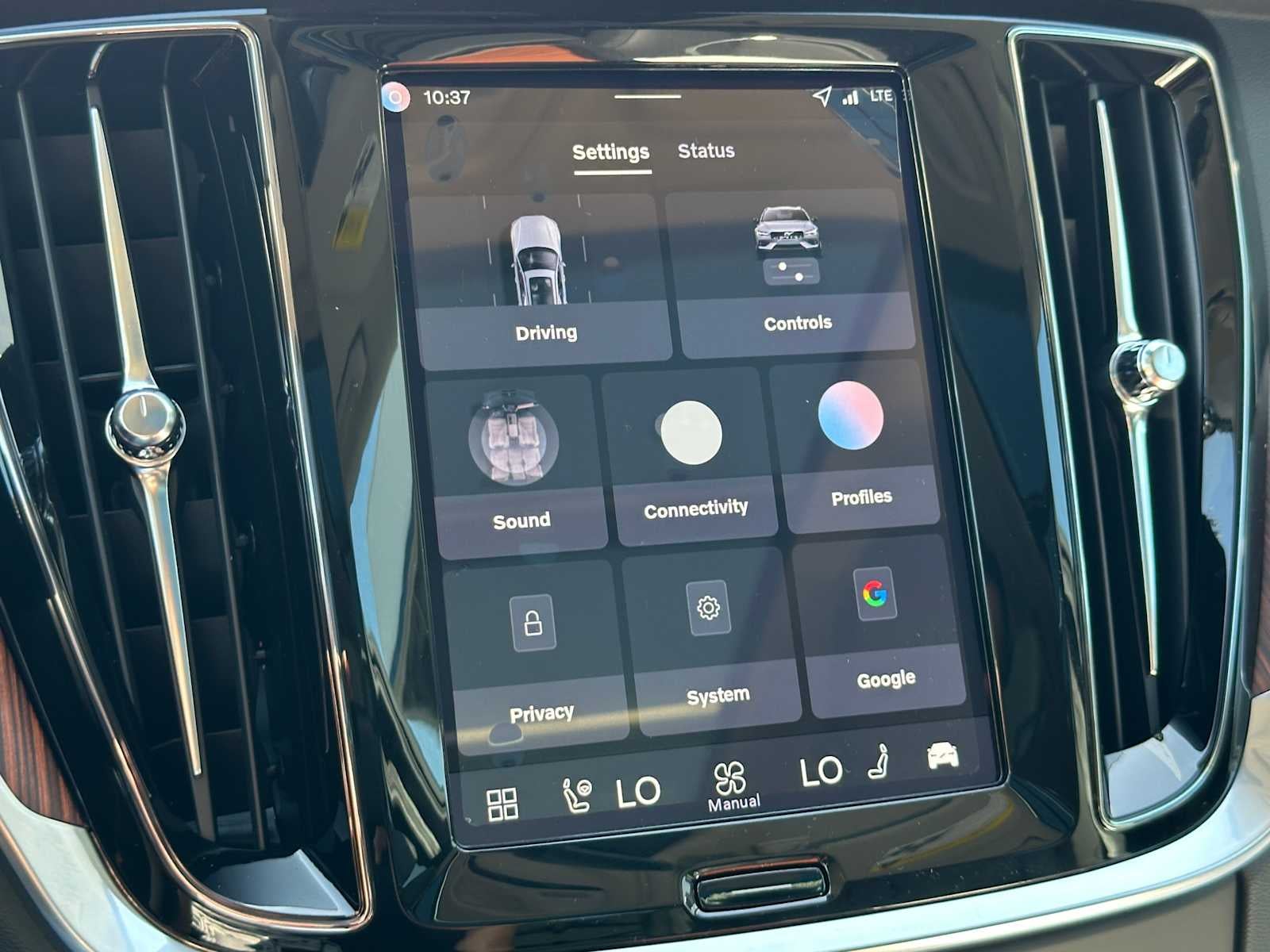 2026 Volvo V60 Cross Country Plus