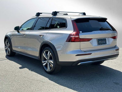 2026 Volvo V60 Cross Country Plus
