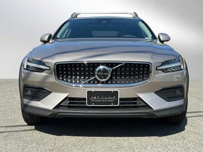2026 Volvo V60 Cross Country Plus