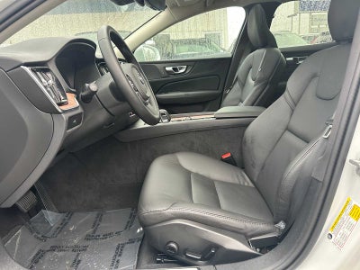 2025 Volvo V60 Cross Country Plus