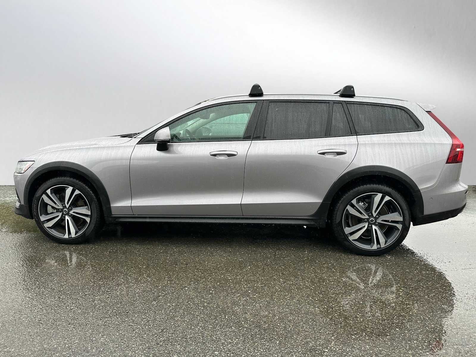 2026 Volvo V60 Cross Country Plus