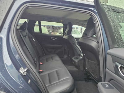 2025 Volvo V60 Cross Country Plus