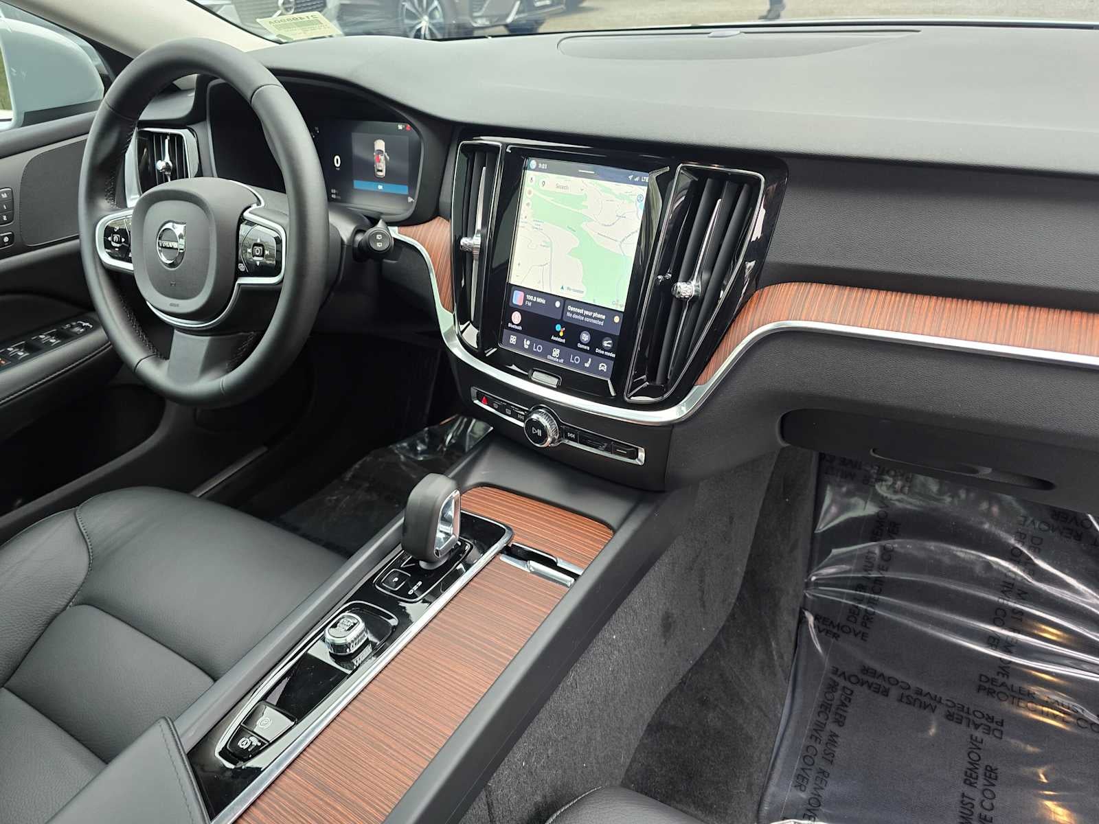 2025 Volvo V60 Cross Country Plus