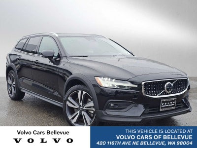 2025 Volvo V60 Cross Country Plus