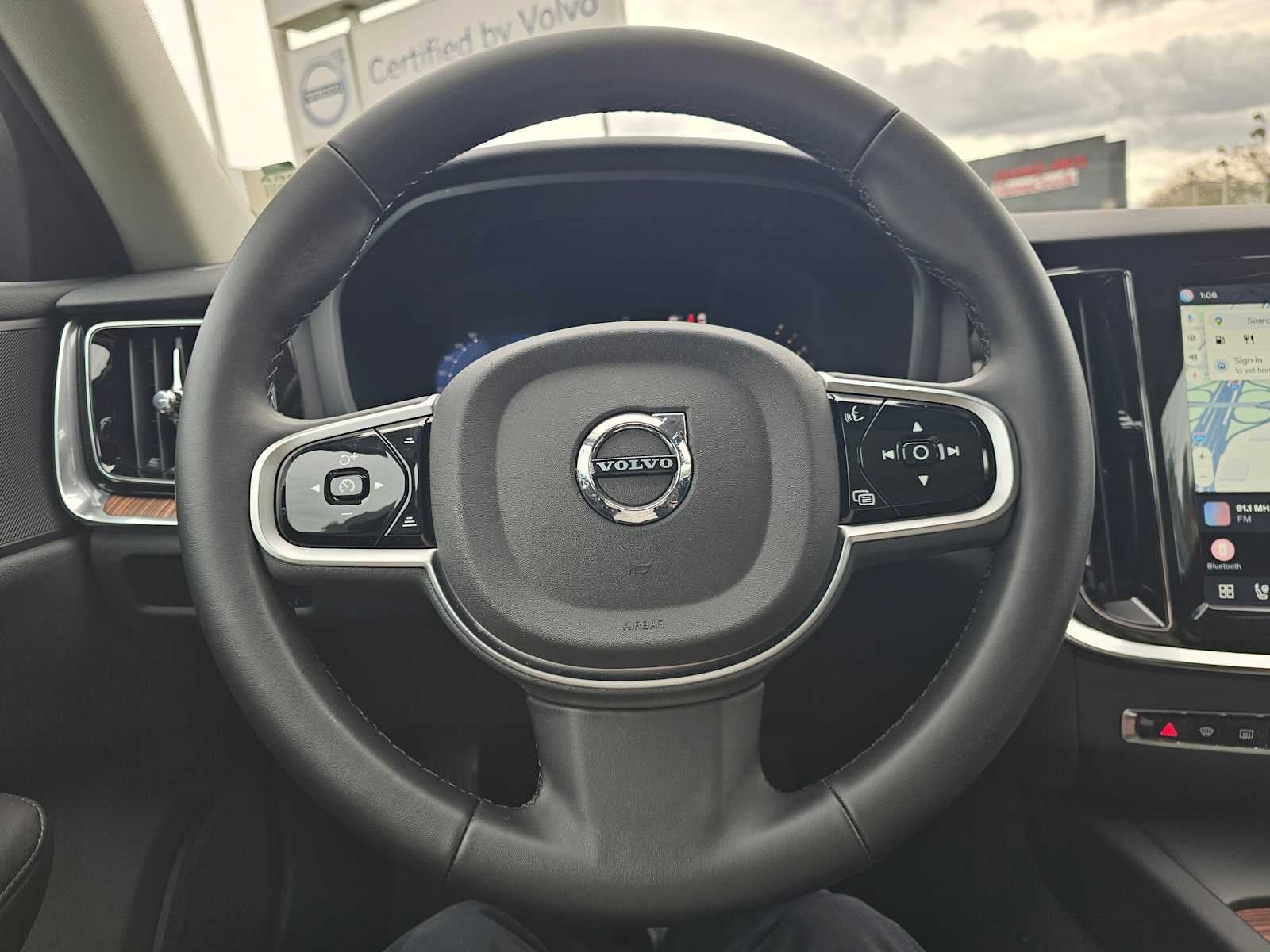 2025 Volvo V60 Cross Country Plus