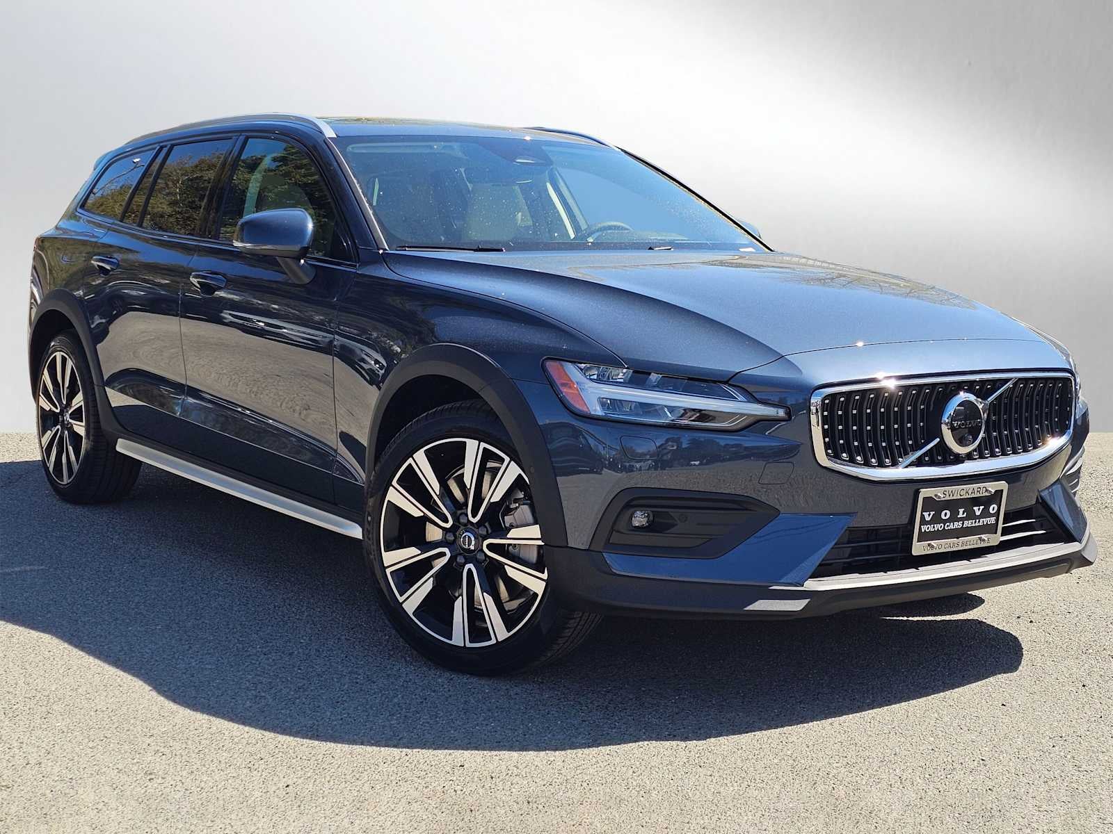 2026 Volvo V60 Cross Country Ultra