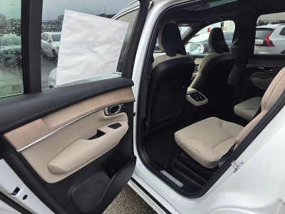 2026 Volvo XC90 Plus