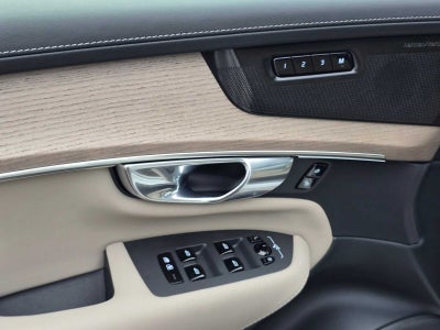 2026 Volvo XC90 Plus