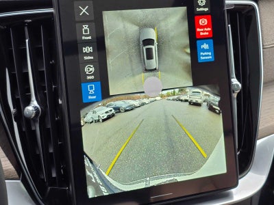 2026 Volvo XC90 Plus