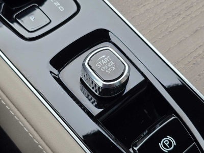 2026 Volvo XC90 Plus