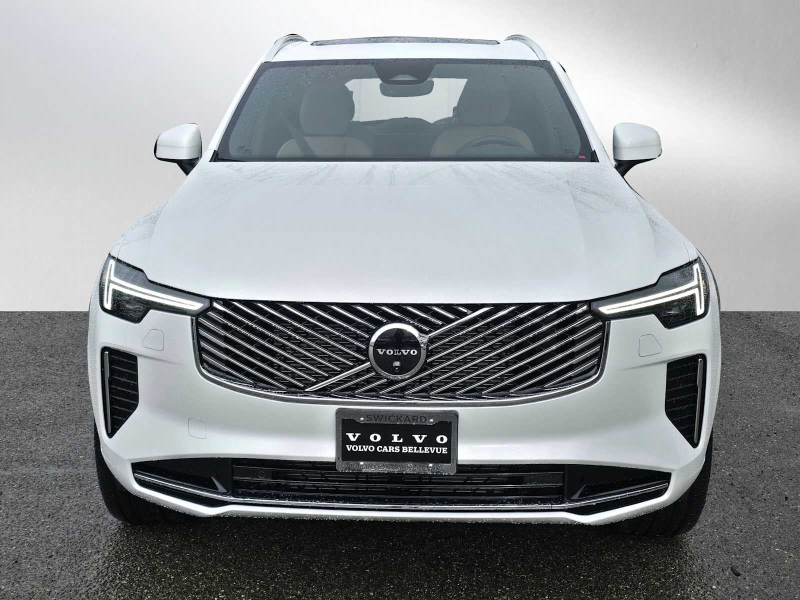 2026 Volvo XC90 Plus