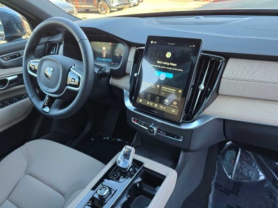 2026 Volvo XC90 Plus