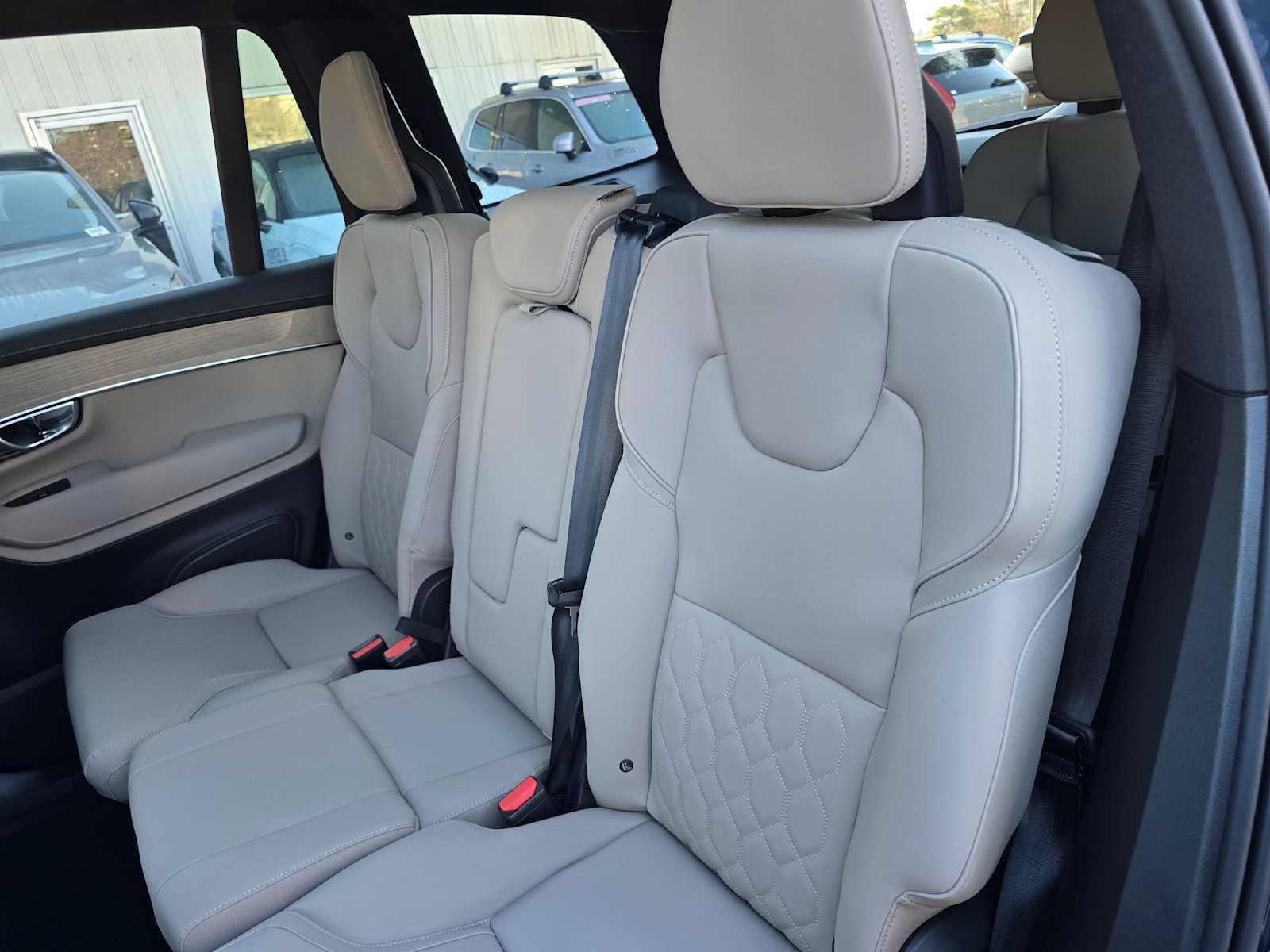 2026 Volvo XC90 Plus