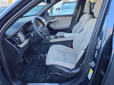 2026 Volvo XC90 Plus