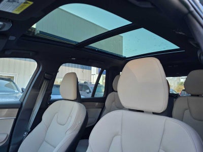 2026 Volvo XC90 Plus