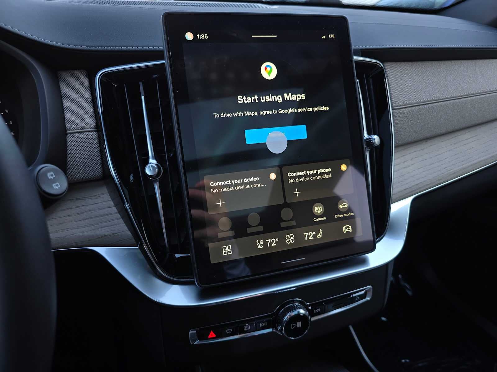 2026 Volvo XC90 Plus