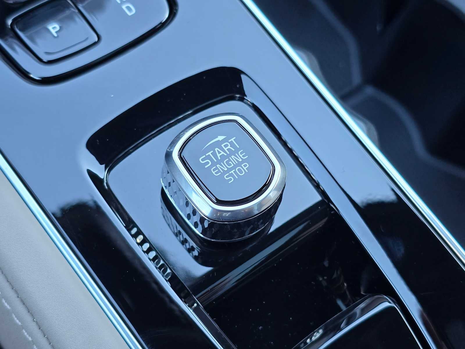 2026 Volvo XC90 Plus