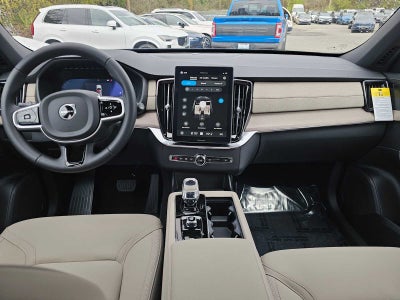 2026 Volvo XC90 Plus