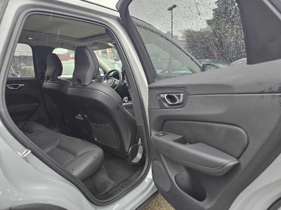 2025 Volvo XC60 Plus