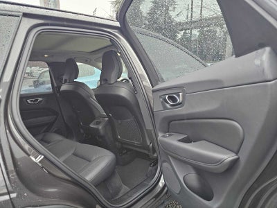 2025 Volvo XC60 Plus