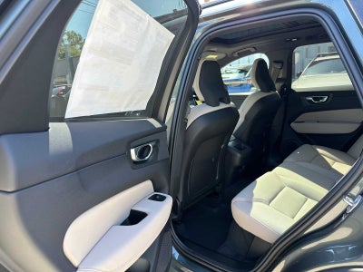 2026 Volvo XC60 Plus