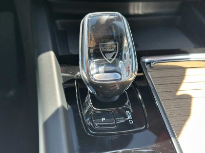 2026 Volvo XC60 Plus