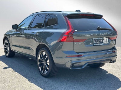 2026 Volvo XC60 Plus