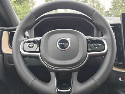 2026 Volvo XC60 Plus