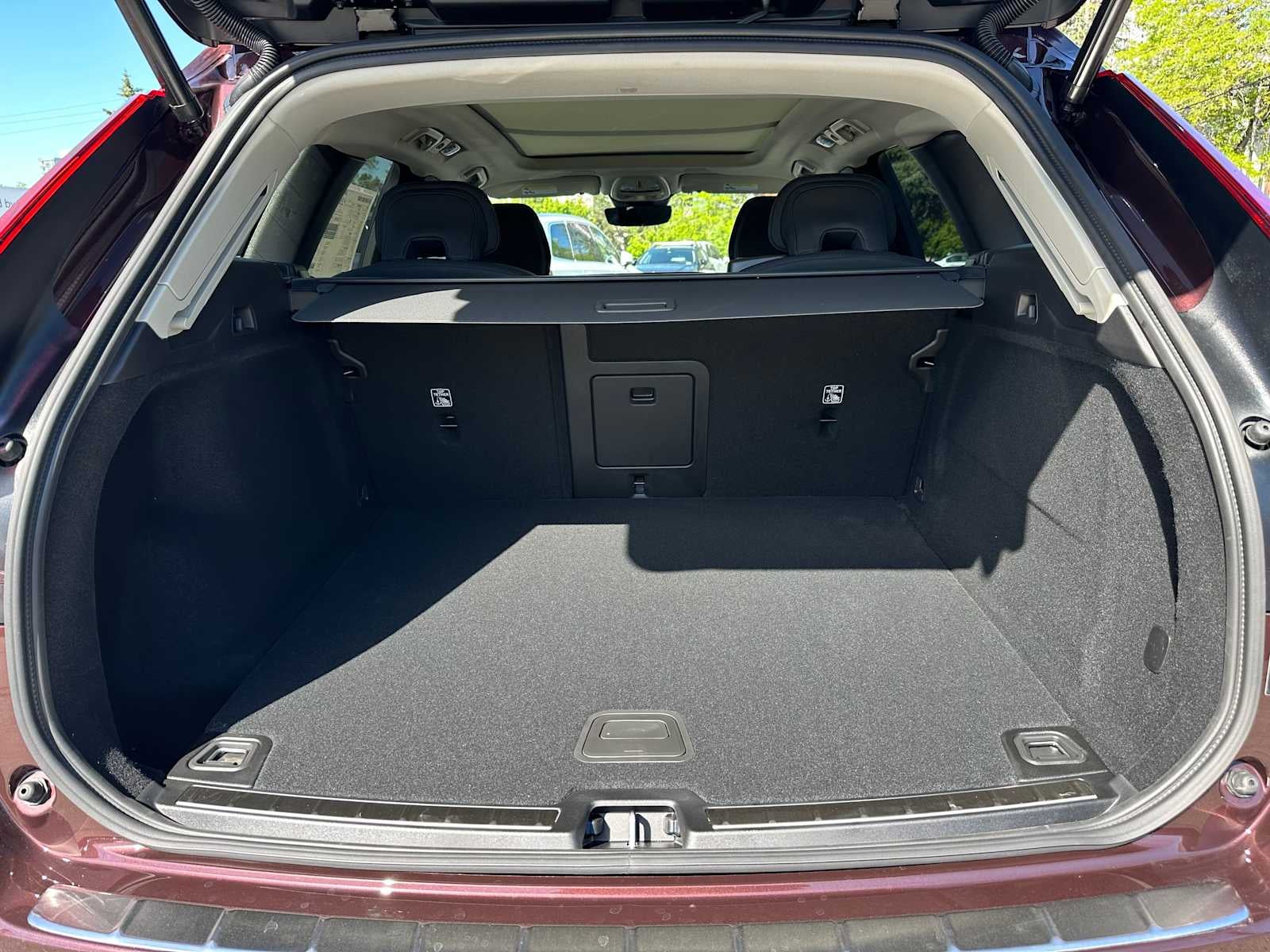 2026 Volvo XC60 Plus