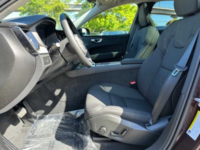 2026 Volvo XC60 Plus
