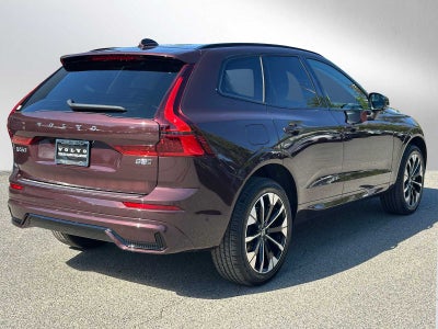 2026 Volvo XC60 Plus